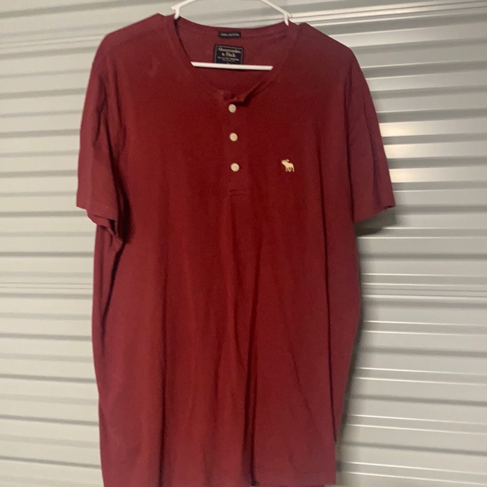Abercrombie&fitch button tee